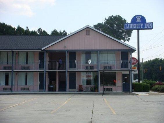 Liberty Inn Waynesboro Luaran gambar