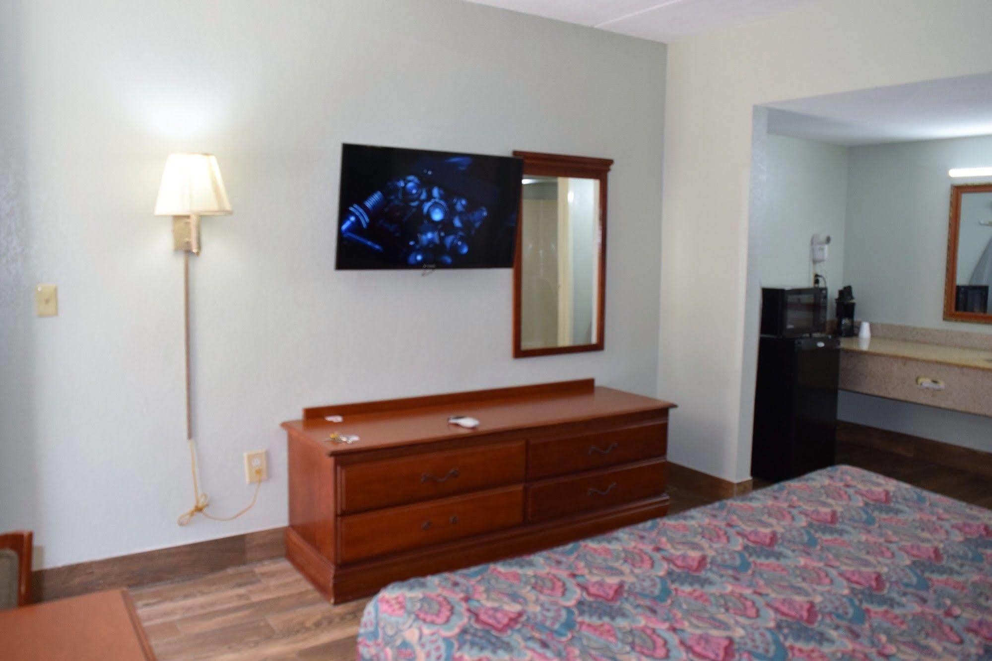 Liberty Inn Waynesboro Luaran gambar