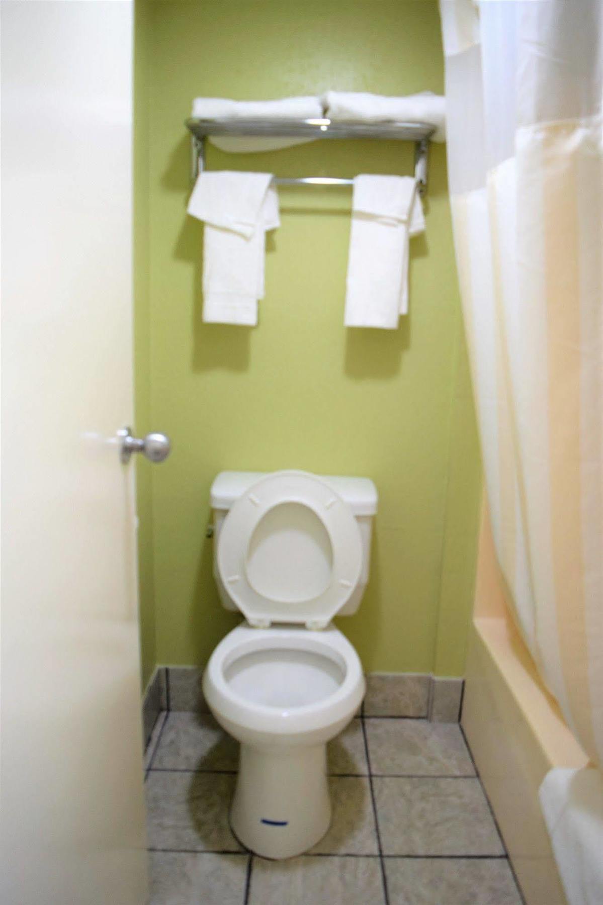 Liberty Inn Waynesboro Luaran gambar